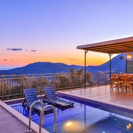 Ases Koeyue Kas Antalya Villa